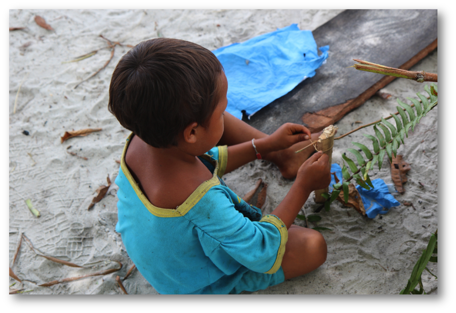 Crianças indígenas e brincadeiras no Alto Rio Negro